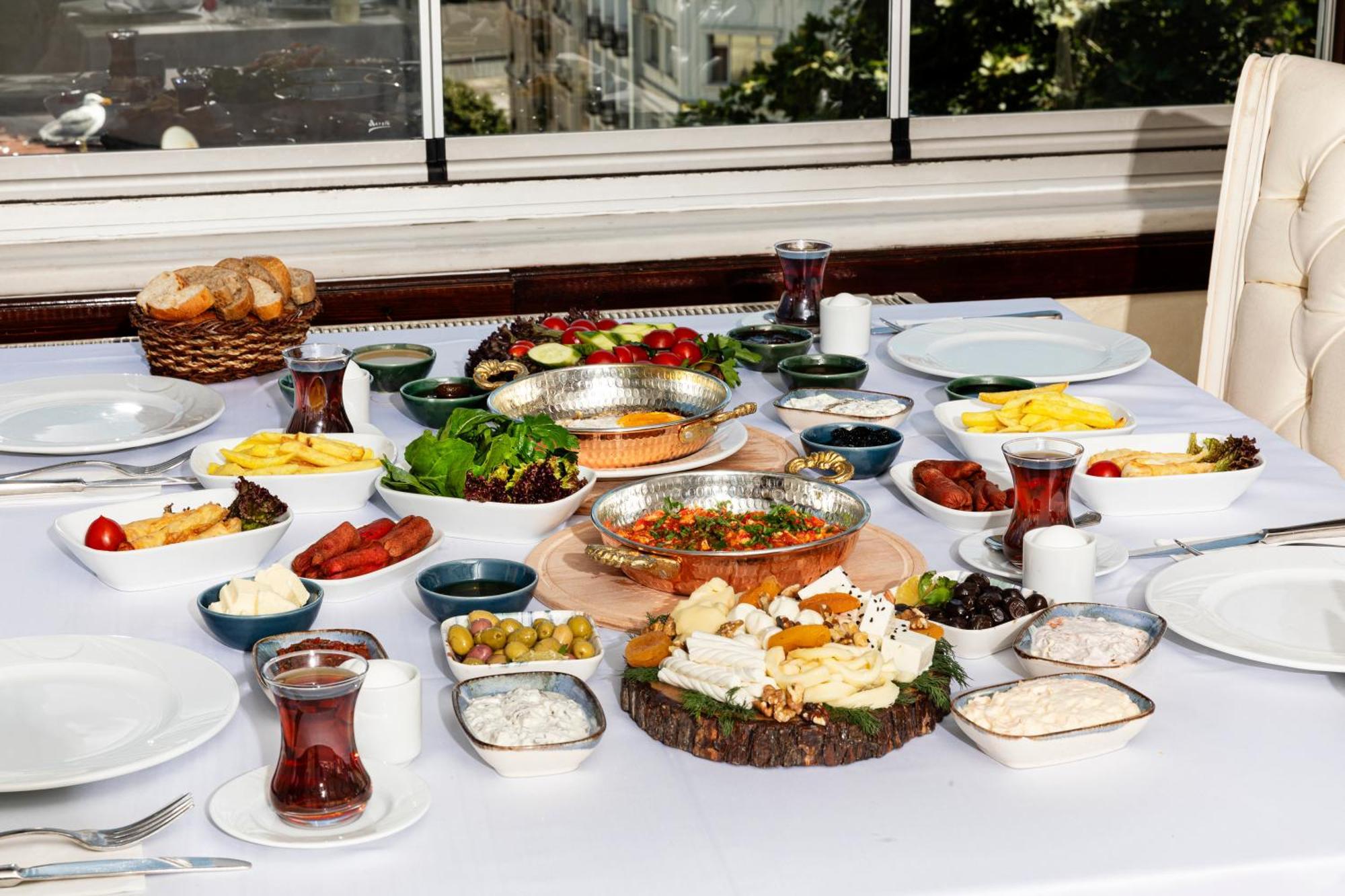 Hotel Ipek Palas Istanbul Exterior photo
